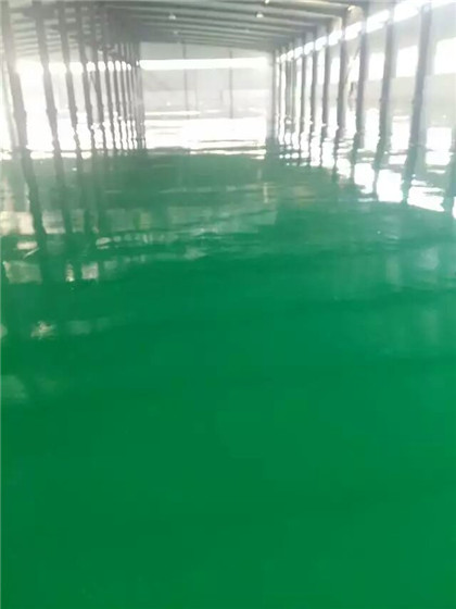 龙沙给你一份 地坪漆施工 + 维修（翻新）